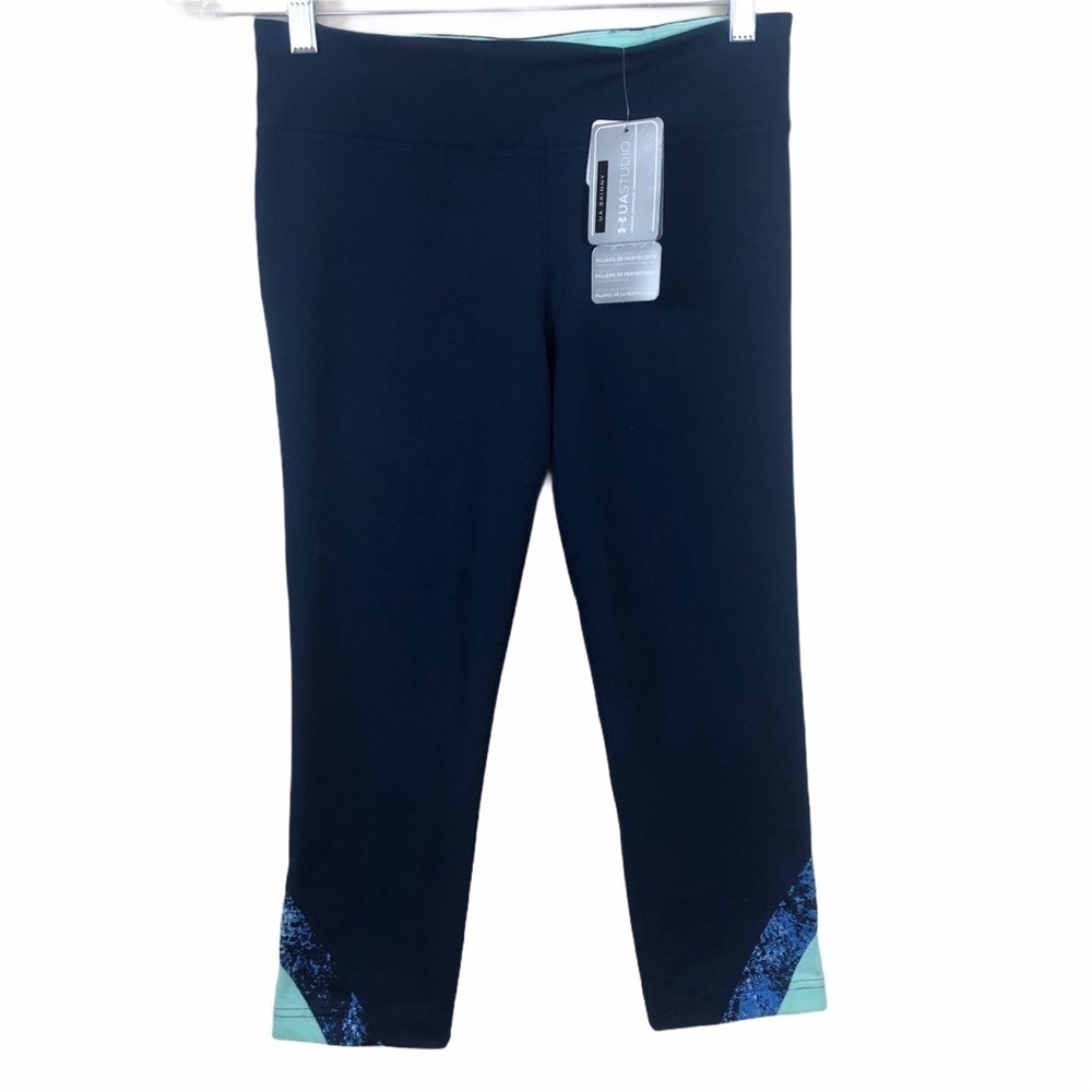 Under Armour Fitted Crop Leggings Black NWT